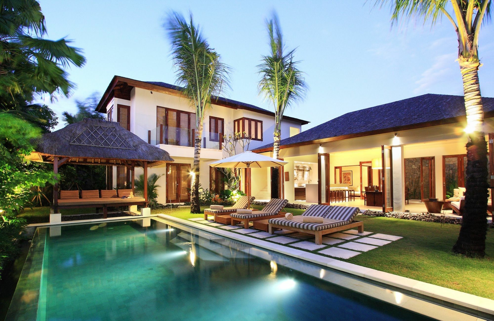 Villa Suar Seminyak Exterior foto